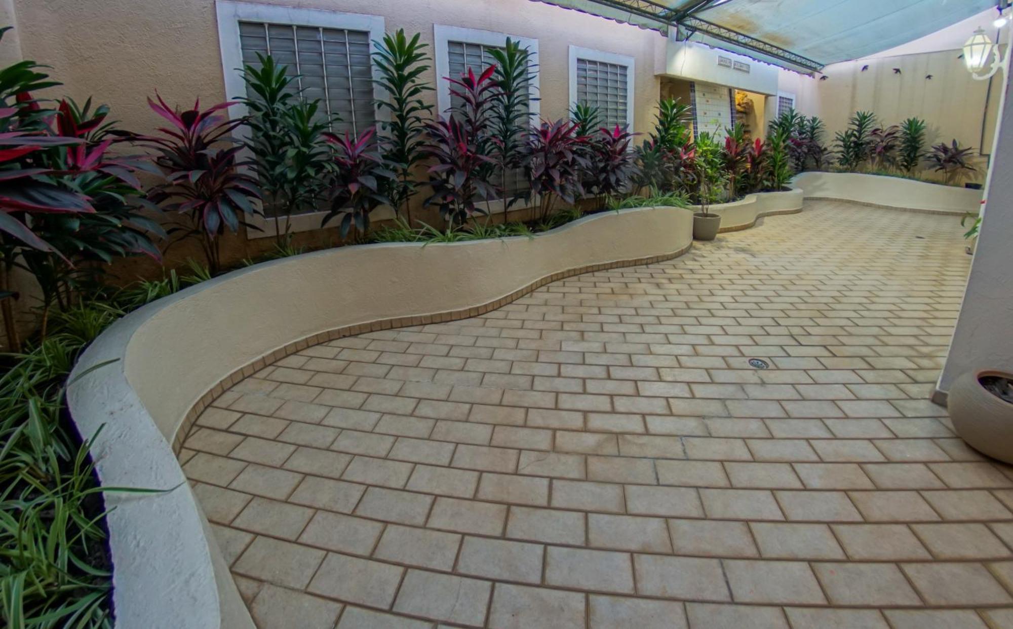 Hotel Euro Suite Campinas By Nacional Inn - Proximo Ao Cambui Exterior photo